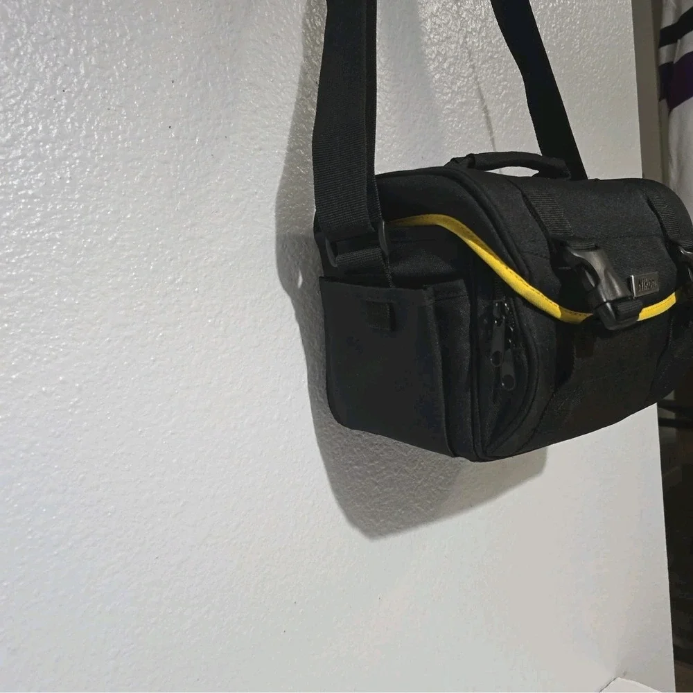 Nikon Camera Bag Adjustable Shoulder Strap Black Yellow Trim